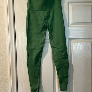 Set Active workout set, crop top with yoga leggings, green, size medium